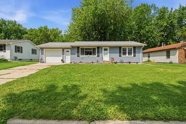 1213 3rd Street Nw, Waseca, MN 56093