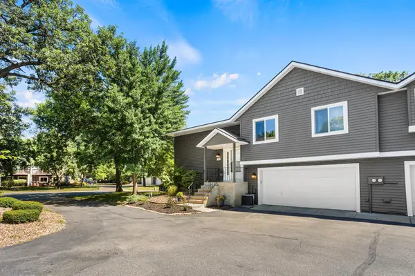 1874 113th Lane Nw, Coon Rapids, MN 55433