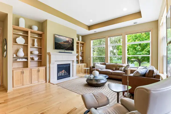 7439 Shadyview Lane N, Maple Grove, MN 55311