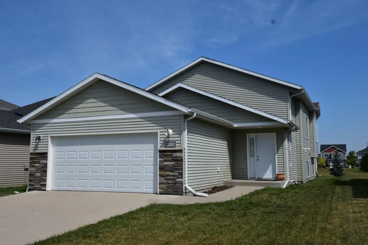 6105 61 Avenue S, Fargo, ND 58104 - #1