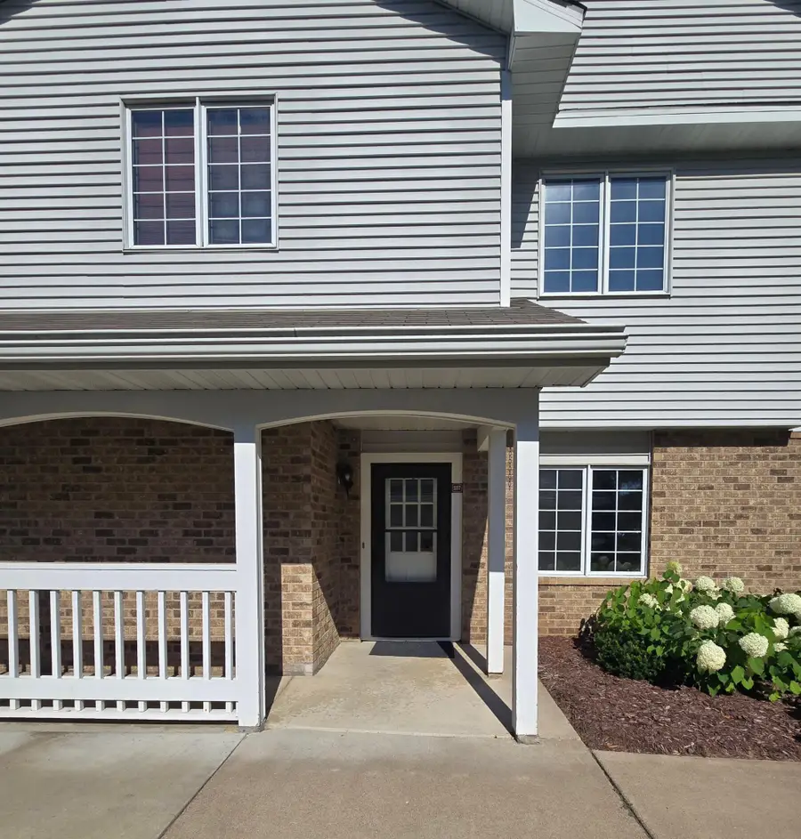 3545 Blue Jay Way #107, Eagan, MN 55123 - #2