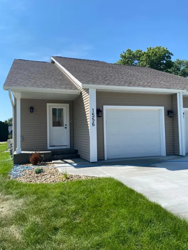 1556 Kings Court Se, Rochester, MN 55904
