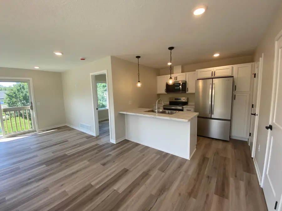 1556 Kings Court Se, Rochester, MN 55904 - #3