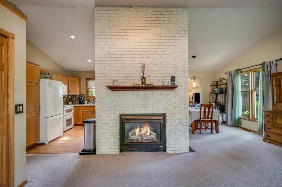 684 Shoreacres Drive, Fairmont, MN 56031 - #3