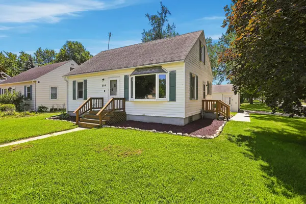 604 E 3rd Street, Litchfield, MN 55355