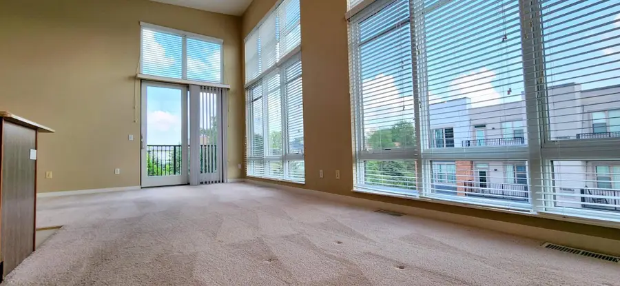 1070 Grandview Court Ne #415, Columbia Heights, MN 55421 - #2