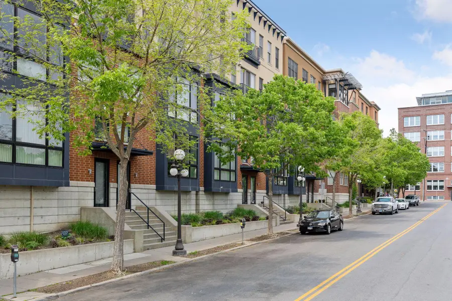209 8th Street E #109, Saint Paul, MN 55101 - #2