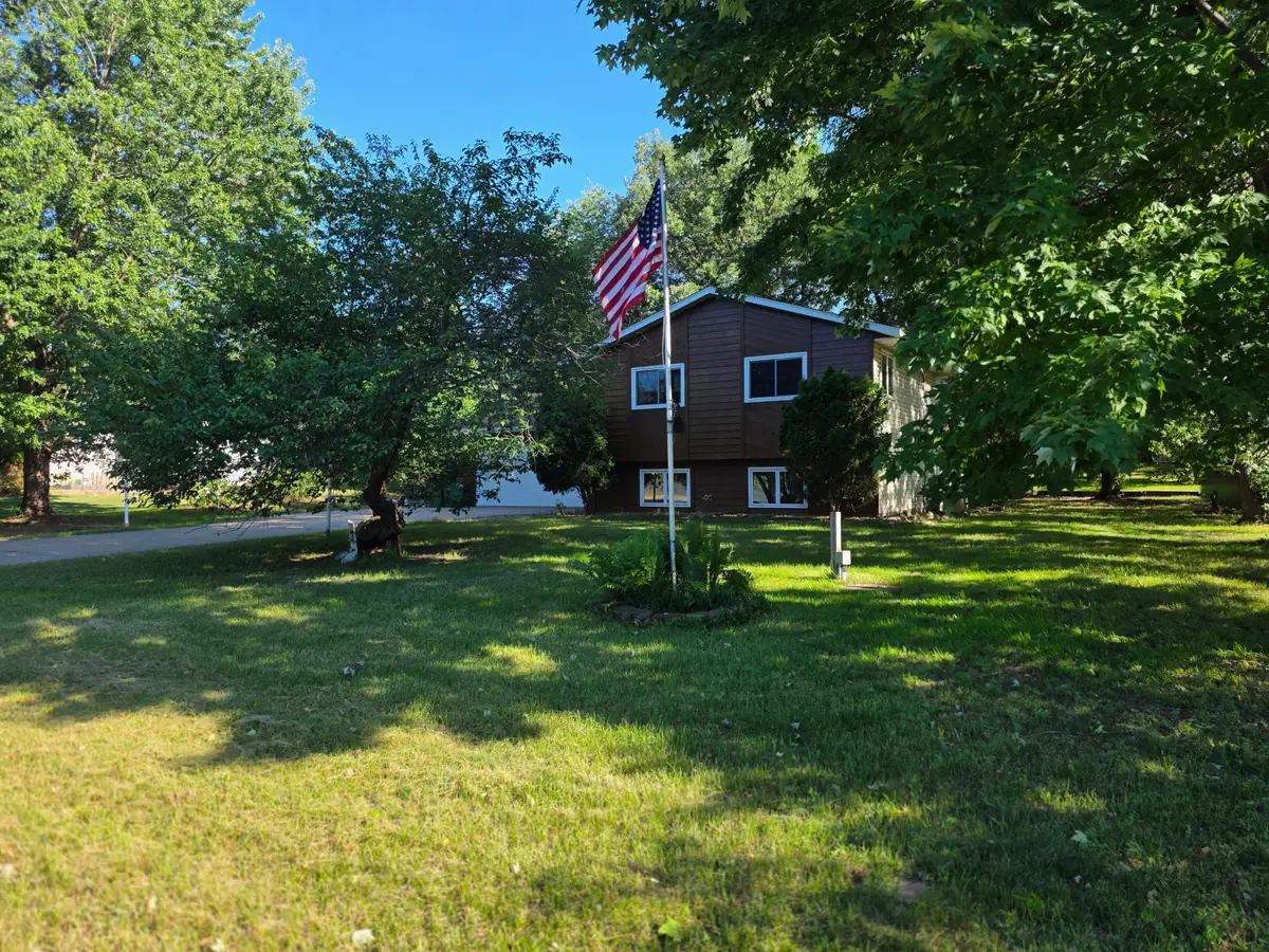 530 156th Lane Nw, Andover, MN 55304 - #1