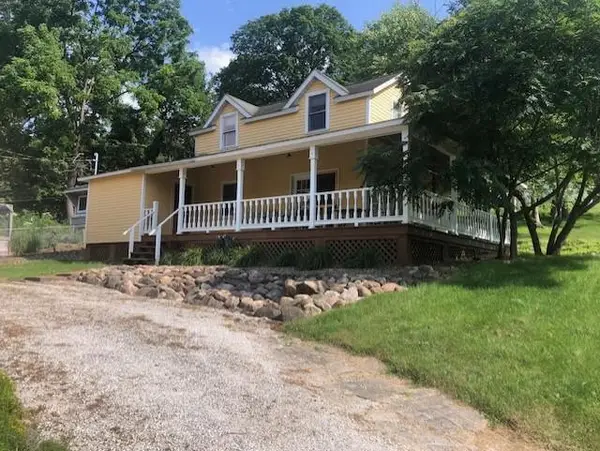 300 Elmwood Street E, Lanesboro, MN 55949