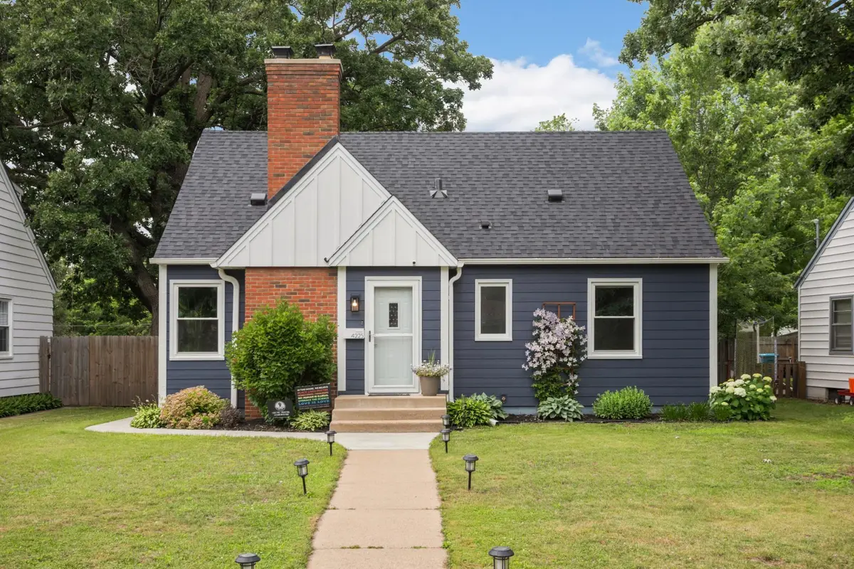 4225 Ewing Avenue N, Robbinsdale, MN 55422 - #1