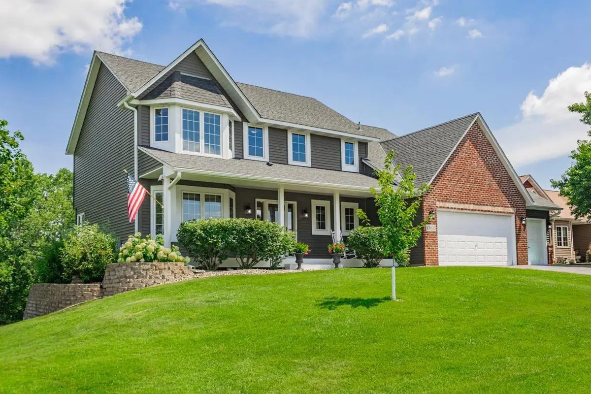 10900 Alison Way, Inver Grove Heights, MN 55077 - #1