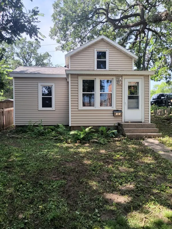 204 3rd Street E, Hastings, MN 55033