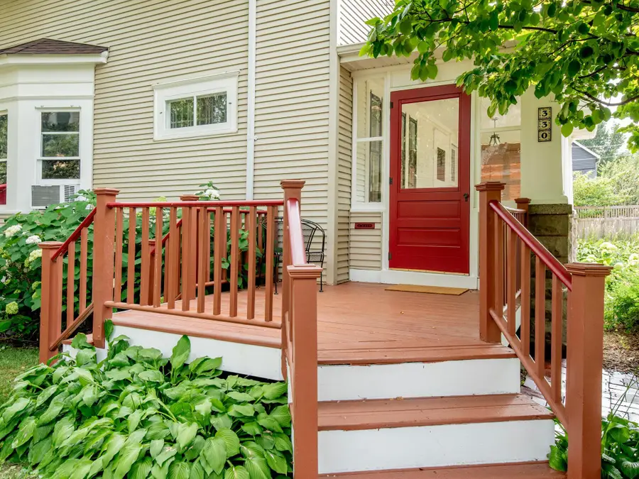330 King Street W, Saint Paul, MN 55107 - #2