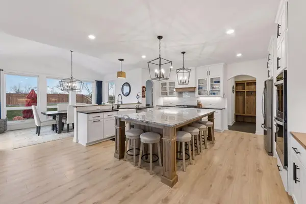 17628 Jett Circle, Prior Lake, MN 55372