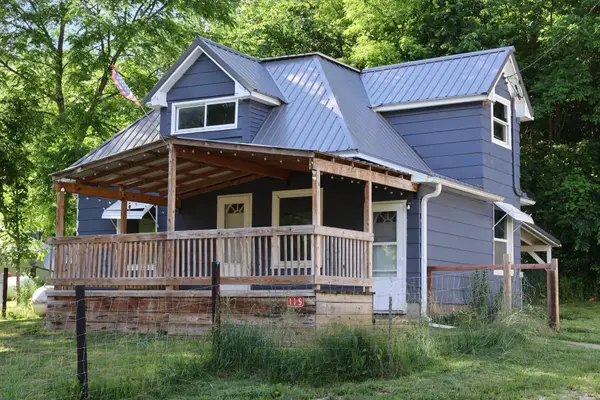 115 4th Avenue, Cashton, WI 54619