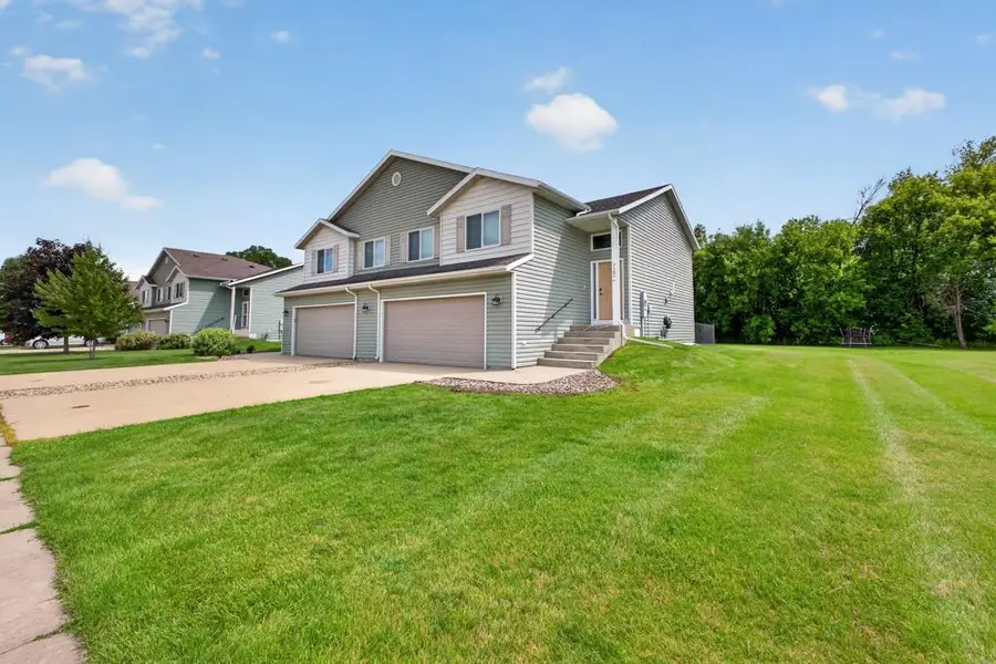 722 3rd Street Ne, Byron, MN 55920 - #2