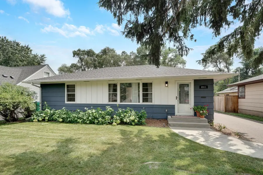 6911 W 24th Street, Saint Louis Park, MN 55426 - #2