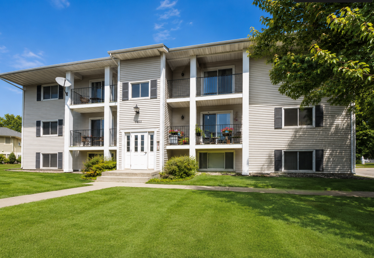 1811 Greenfield Lane Sw #12, Rochester, MN 55902 - #1