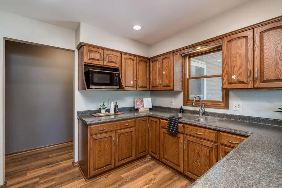432 3rd Avenue, Pemberton, MN 56078 - #3