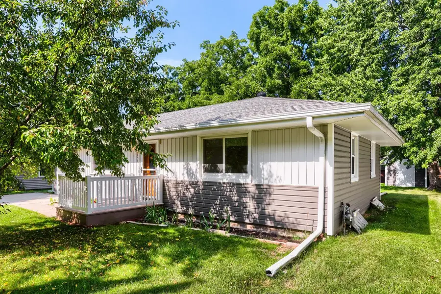 927 Birch Street S, Cambridge, MN 55008 - #3