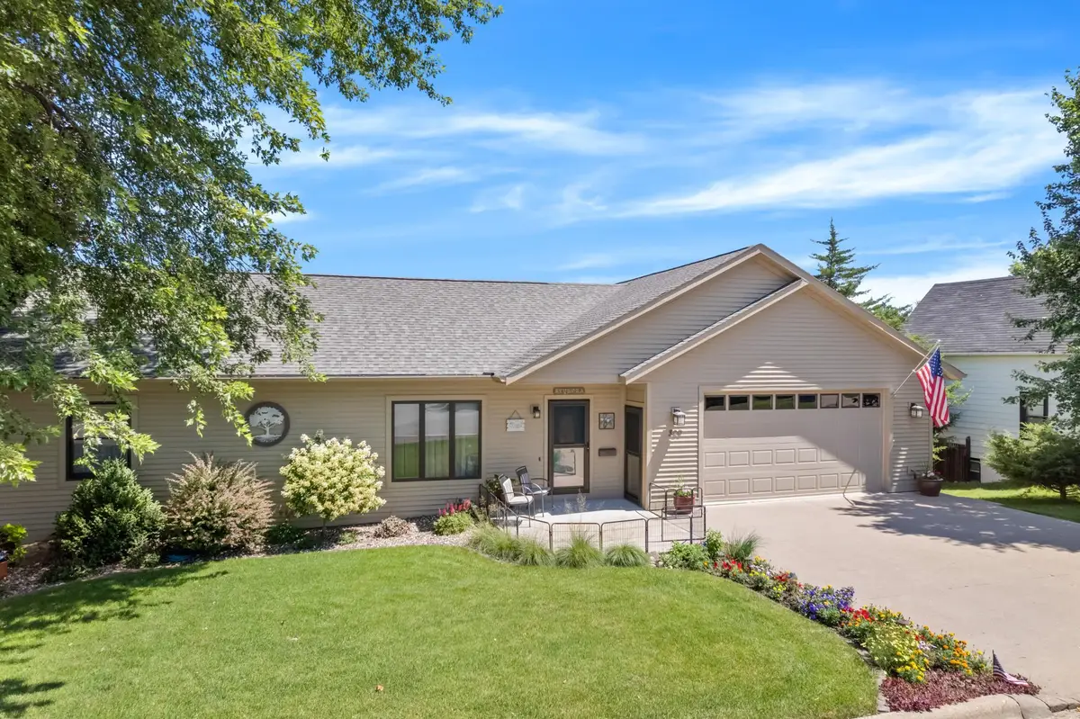 329 2nd Street E, Wabasha, MN 55981 - #1