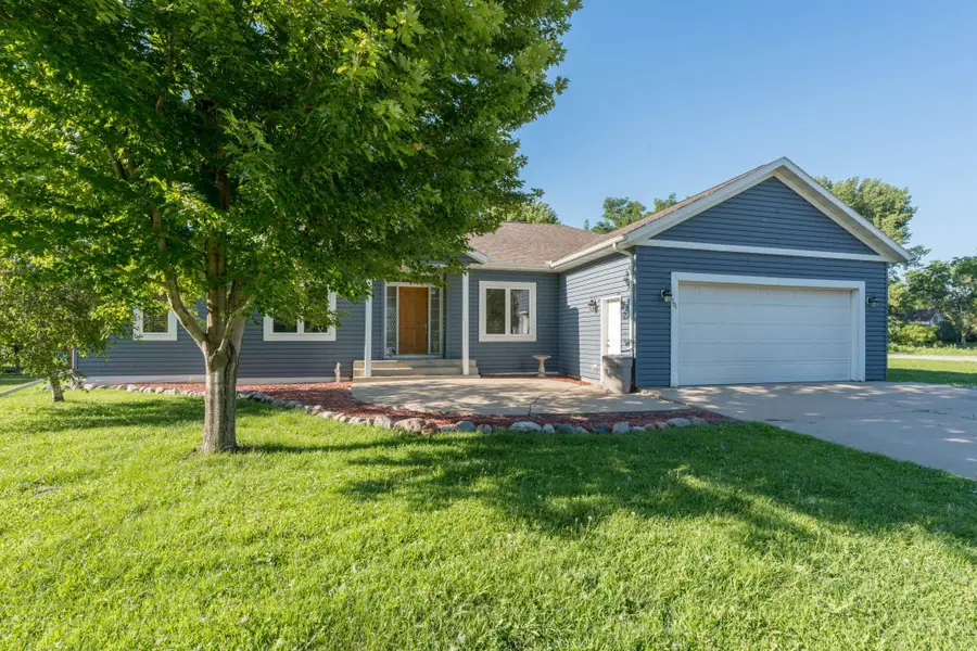 301 7th Street Nw, New Richland, MN 56072 - #2