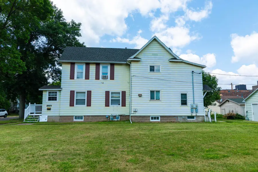 205 4th Street N, Virginia, MN 55792 - #3