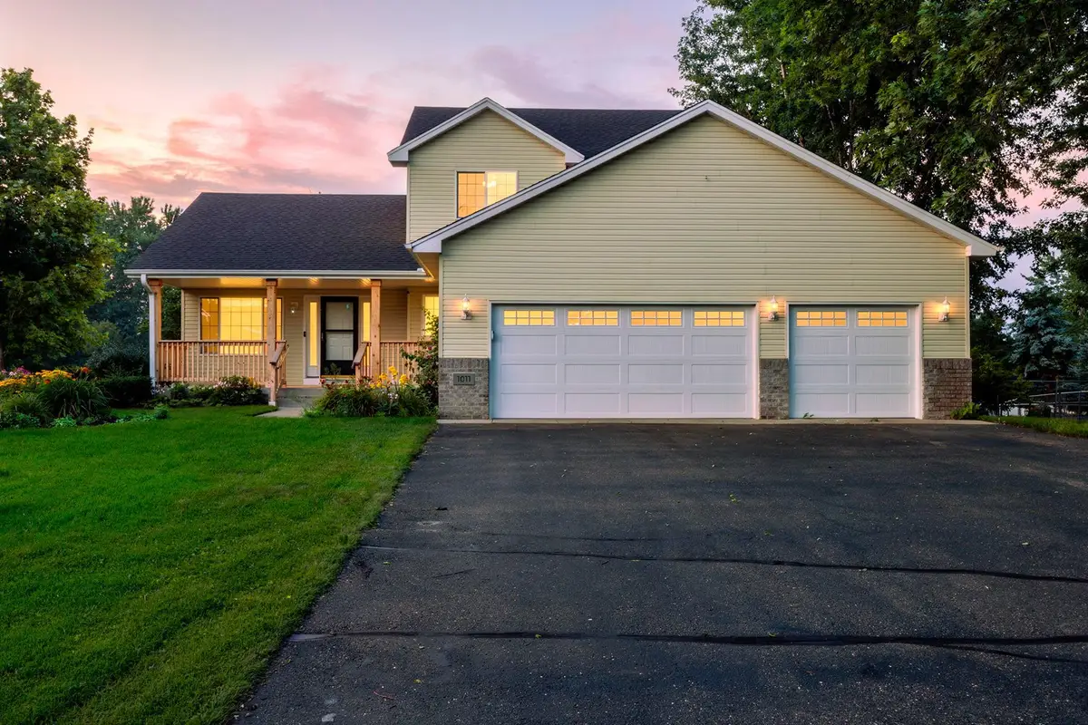 1011 Hillock Street Nw, Isanti, MN 55040 - #1