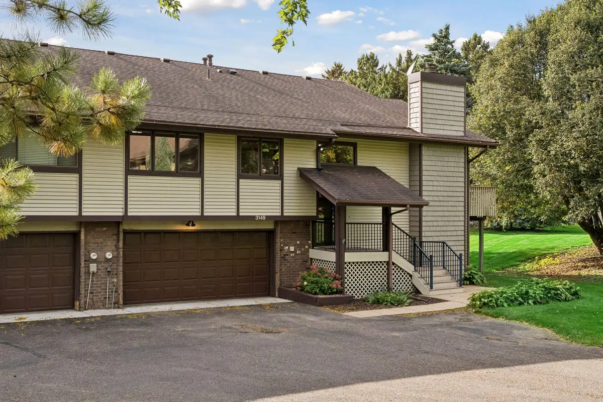 3149 Farnum Drive, Eagan, MN 55121 - #1