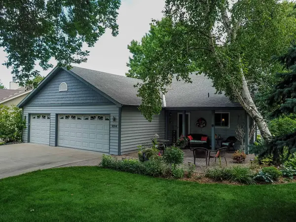 9094 Jensen Avenue S, Cottage Grove, MN 55016