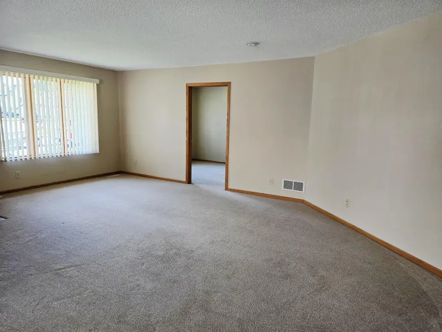 508 6th Avenue Nw, Austin, MN 55912 - #3
