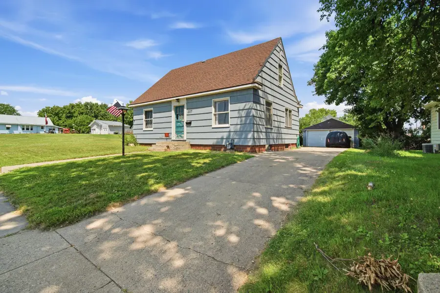 207 7th Avenue S, Saint James, MN 56081 - #2