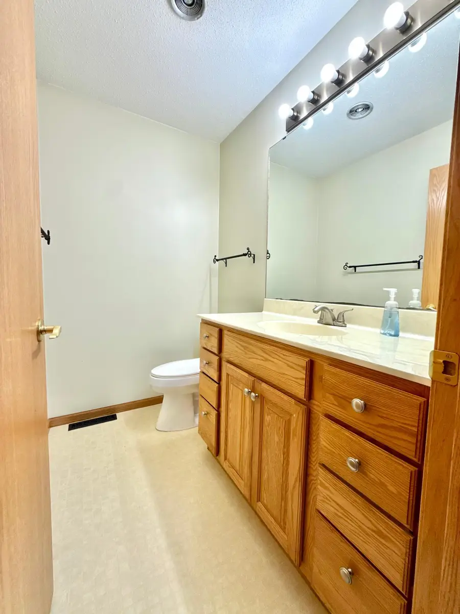 939 Mayvis Boulevard, Mankato, MN 56001 - #3