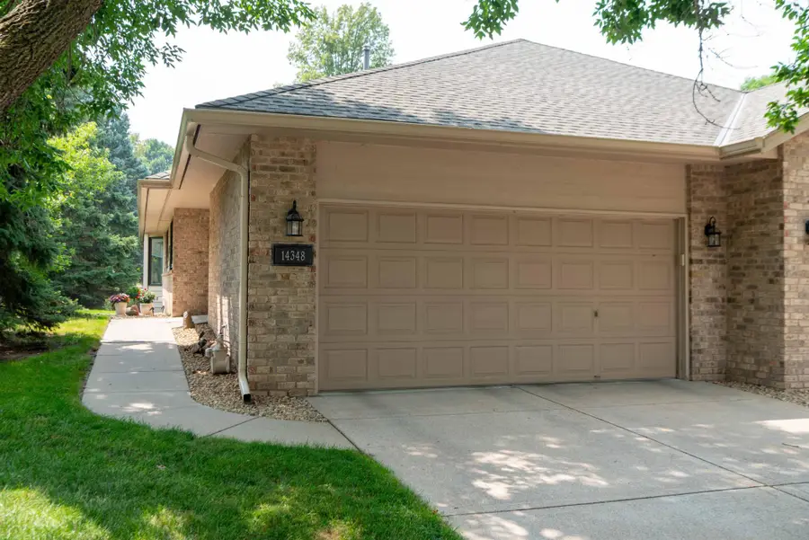 14348 Embassy Way, Apple Valley, MN 55124 - #3