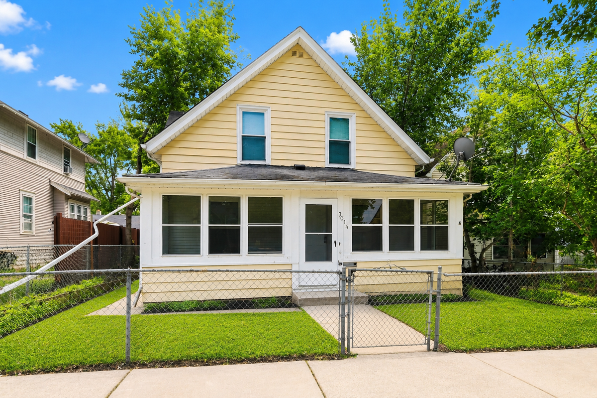 3014 Russell Avenue N, Minneapolis, MN 55411 - #1