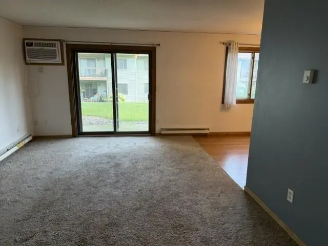 1585 Cohansey Street #104, Saint Paul, MN 55117 - #3