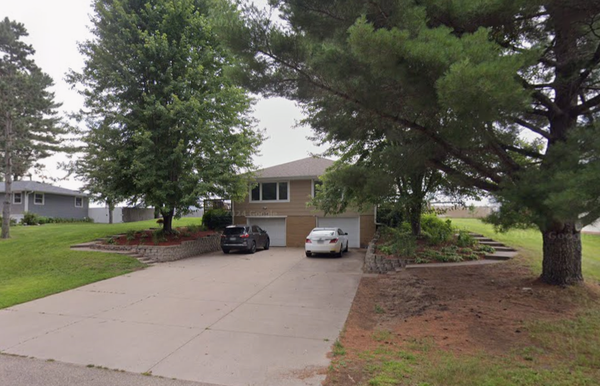 1247 167th Avenue Ne, Ham Lake, MN 55304