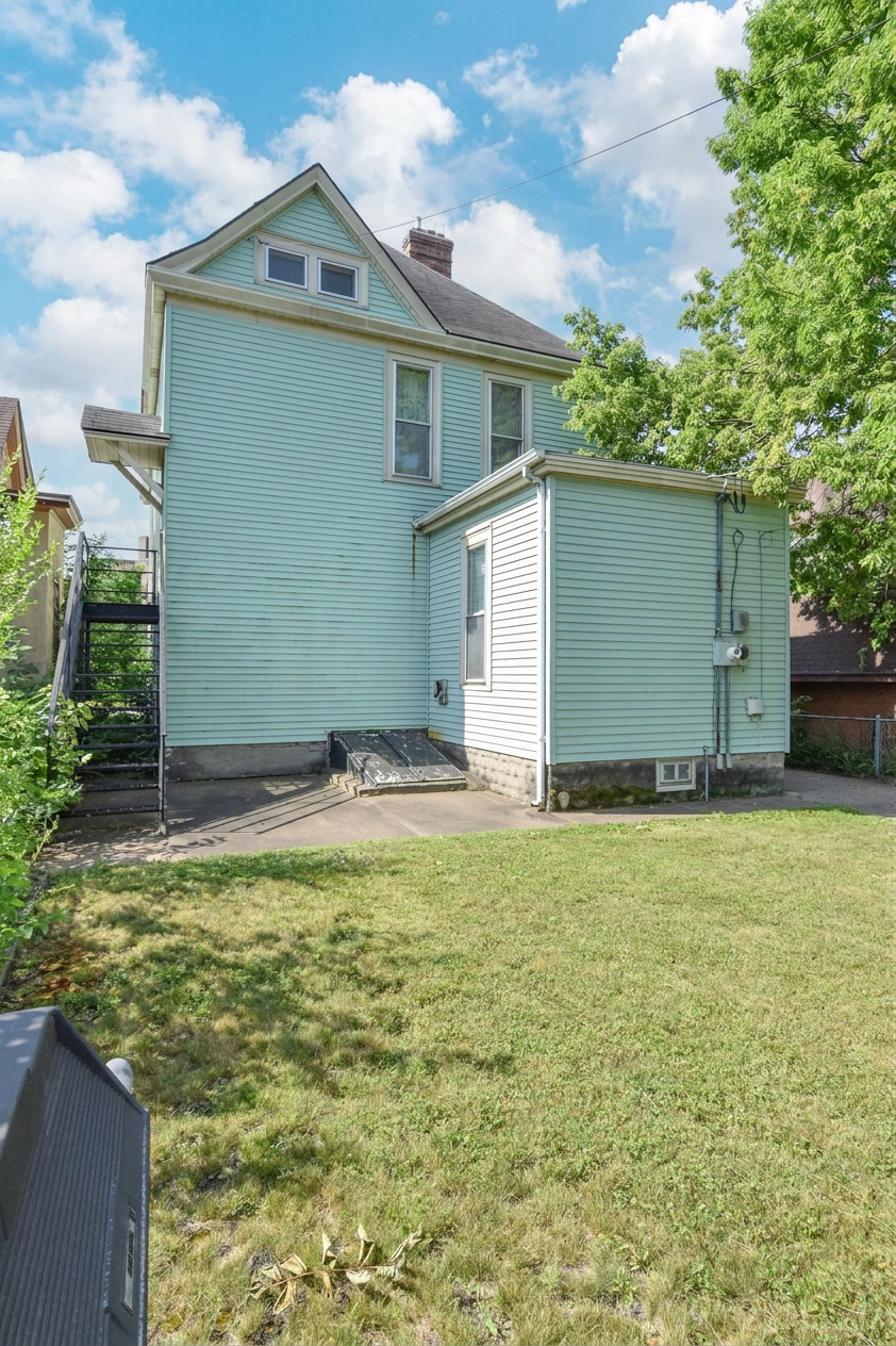 715 Margaret Street, Saint Paul, MN 55106 - #2