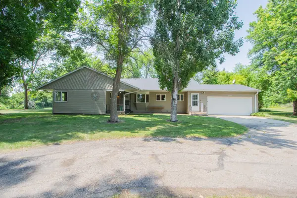 4503 S River Haven Road, Moorhead, MN 56560