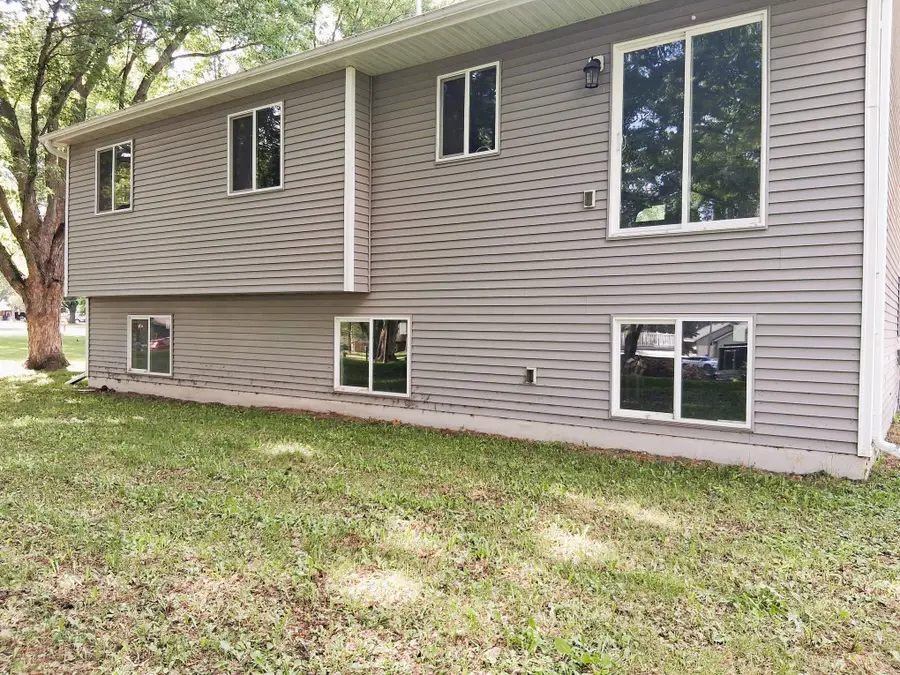 1930 Prospect Drive Ne, Saint Cloud, MN 56304 - #2