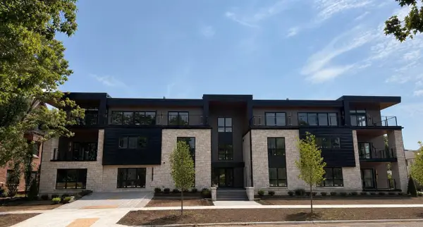 150 Broadway Avenue S #3C, Wayzata, MN 55391