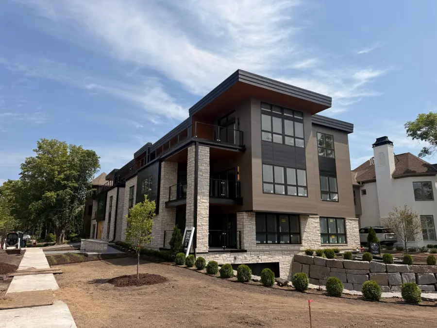150 Broadway Avenue S #3C, Wayzata, MN 55391 - #3