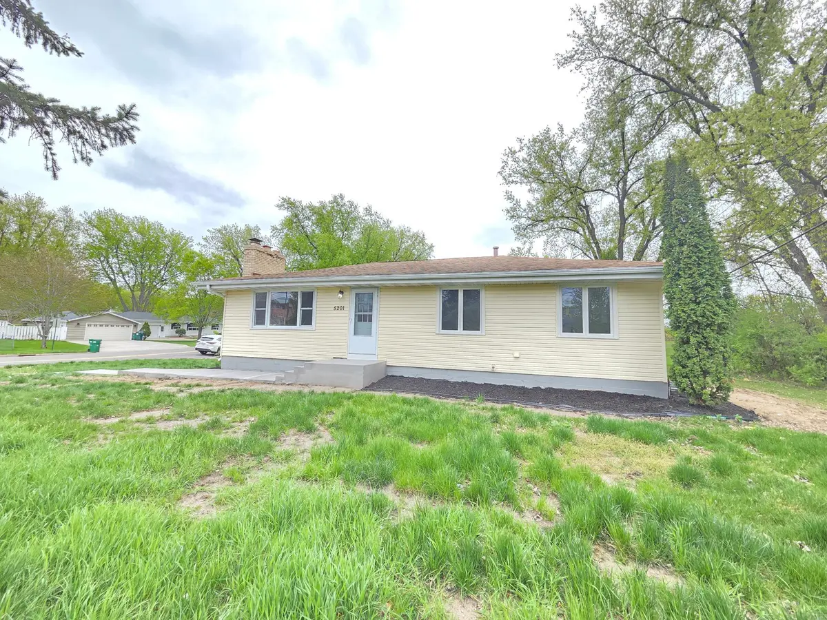 5201 W 84th Street, Bloomington, MN 55437 - #1