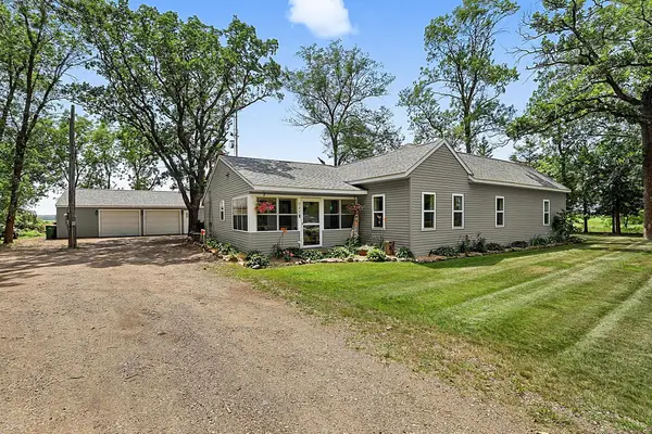 245 W Centre Street, Royalton, MN 56373