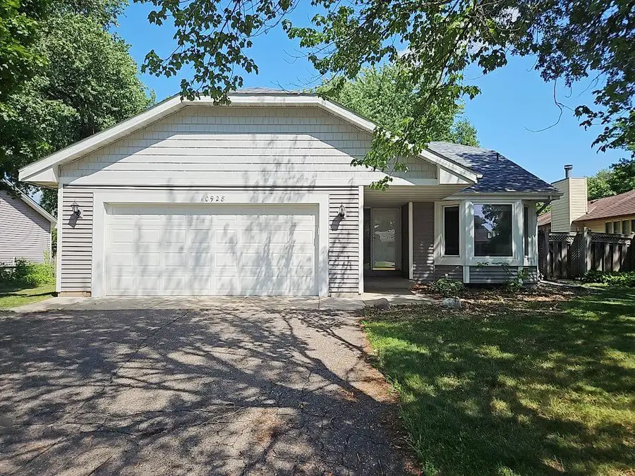 10928 Rhode Island Circle N, Champlin, MN 55316 - #2