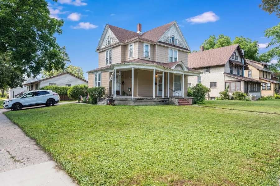 1404 N 5th Street, Mankato, MN 56001 - #2