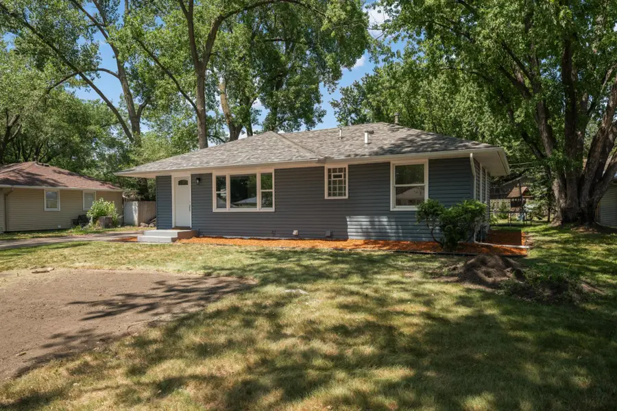 531 110th Avenue Nw, Coon Rapids, MN 55448 - #2