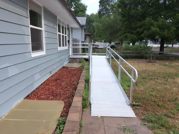 5637 Emerson Avenue N, Brooklyn Center, MN 55430