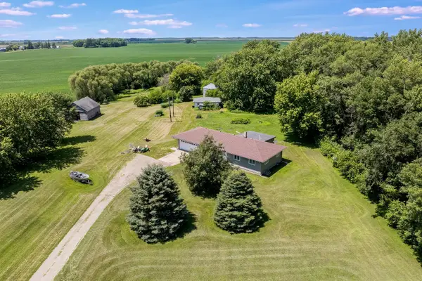 23265 445th Avenue, Delavan, MN 56023