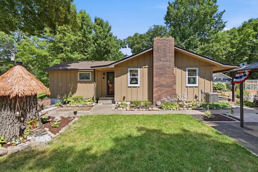 175 Tonka Bay Road, Excelsior, MN 55331 - #2